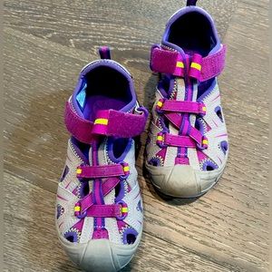Merrell water shoes for girls size 12